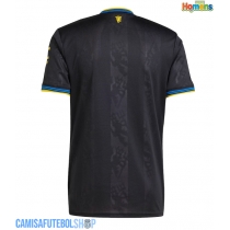 Camisa de time de futebol Manchester United Replicas 3º Equipamento 2025-26 Manga Curta